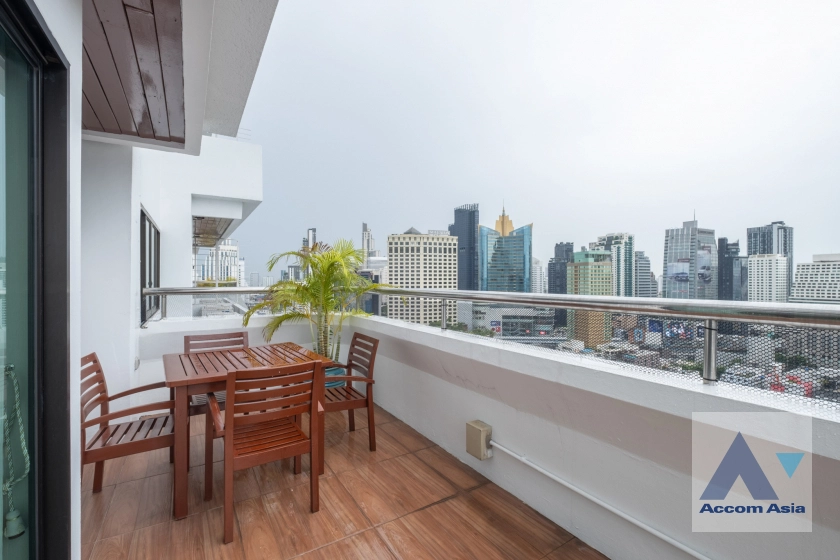 11  4 br Apartment For Rent in Sukhumvit ,Bangkok BTS Asok at Centre Point Sukhumvit 10 AA40076