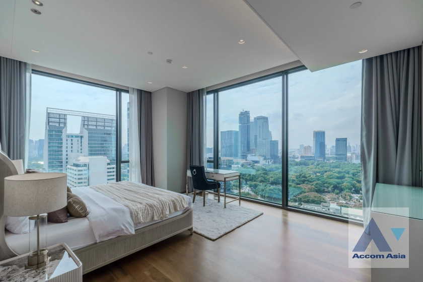 13  3 br Condominium For Rent in Ploenchit ,Bangkok BTS Ratchadamri at The Residences at Sindhorn Kempinski Hotel Bangkok AA40113