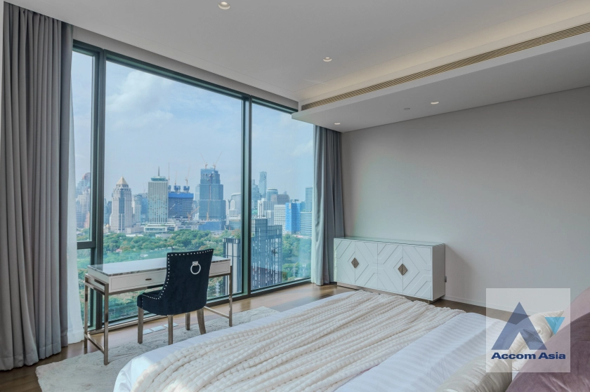 16  3 br Condominium For Rent in Ploenchit ,Bangkok BTS Ratchadamri at The Residences at Sindhorn Kempinski Hotel Bangkok AA40113