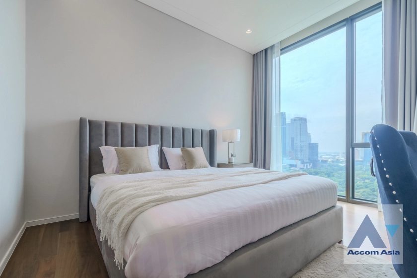 25  3 br Condominium For Rent in Ploenchit ,Bangkok BTS Ratchadamri at The Residences at Sindhorn Kempinski Hotel Bangkok AA40113