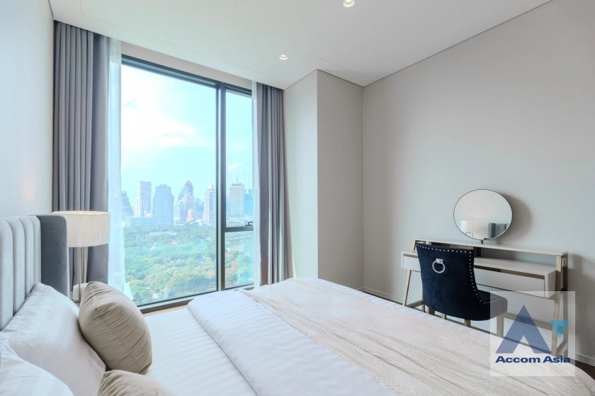 24  3 br Condominium For Rent in Ploenchit ,Bangkok BTS Ratchadamri at The Residences at Sindhorn Kempinski Hotel Bangkok AA40113