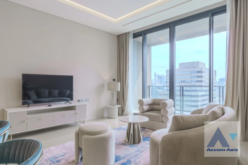 32  3 br Condominium For Rent in Ploenchit ,Bangkok BTS Ratchadamri at The Residences at Sindhorn Kempinski Hotel Bangkok AA40113