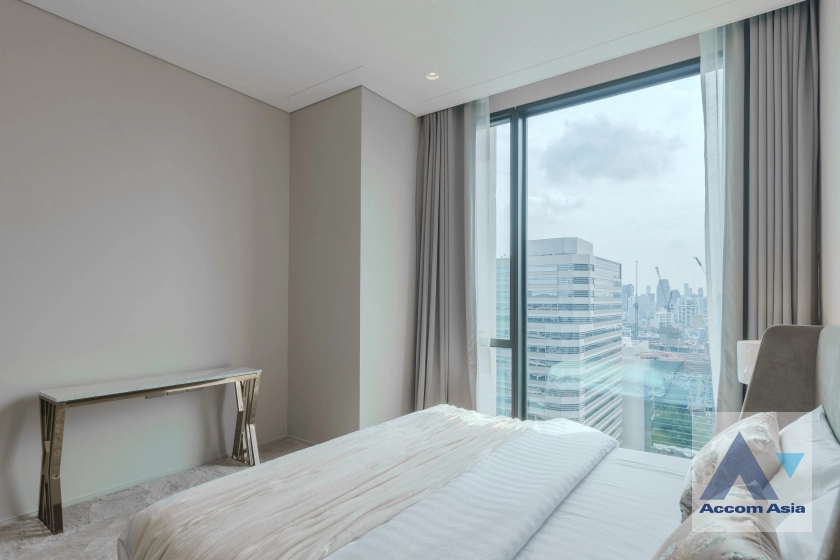 45  3 br Condominium For Rent in Ploenchit ,Bangkok BTS Ratchadamri at The Residences at Sindhorn Kempinski Hotel Bangkok AA40113