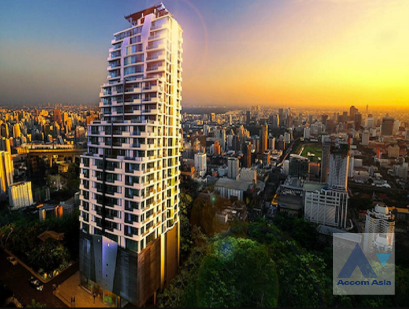  3 Bedrooms  Condominium For Sale in Phaholyothin, Bangkok  near BTS Ari (AA40148)