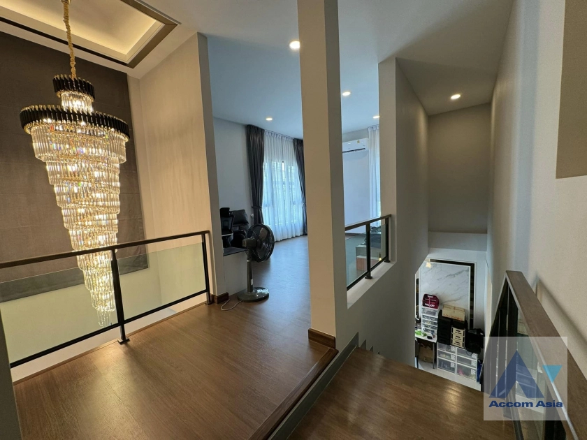 13  4 br House for rent and sale in Samutprakan ,Samutprakan BTS Bang Na at The City Bangna AA40152