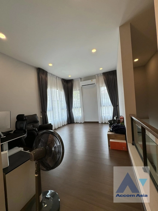 19  4 br House for rent and sale in Samutprakan ,Samutprakan  at The City Bangna AA40152