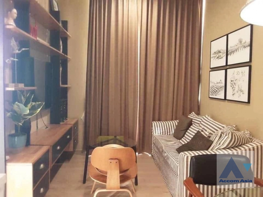  1 Bedroom  Condominium For Rent in Sukhumvit, Bangkok  near BTS Asok - MRT Sukhumvit (AA40196)