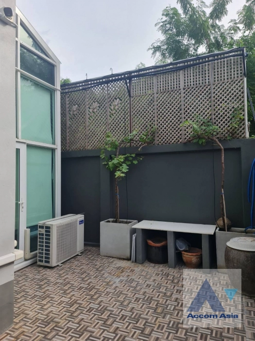 26  4 br House For Sale in bangna ,Bangkok BTS Bang Na AA40241