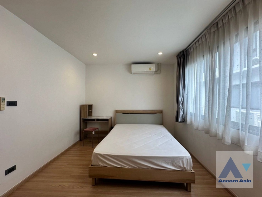 18  3 br Townhouse For Rent in Pattanakarn ,Bangkok ARL Hua Mak at Shizen Phatthanakan AA40250