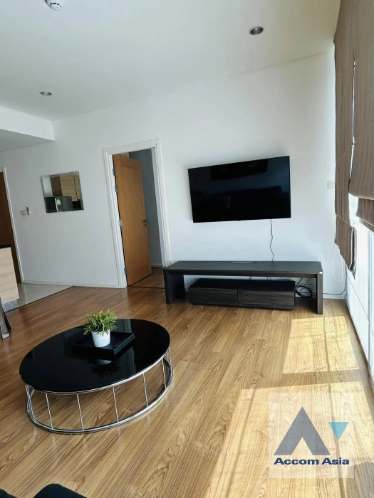  1 Bedroom  Condominium For Rent & Sale in Sukhumvit, Bangkok  near BTS Asok - MRT Sukhumvit (AA40251)