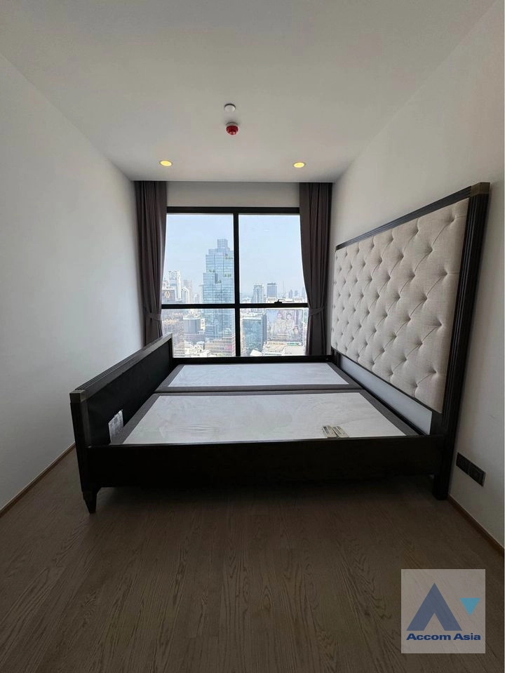 5  2 br Condominium For Sale in Silom ,Bangkok MRT Sam Yan at Ashton Chula Silom AA40266