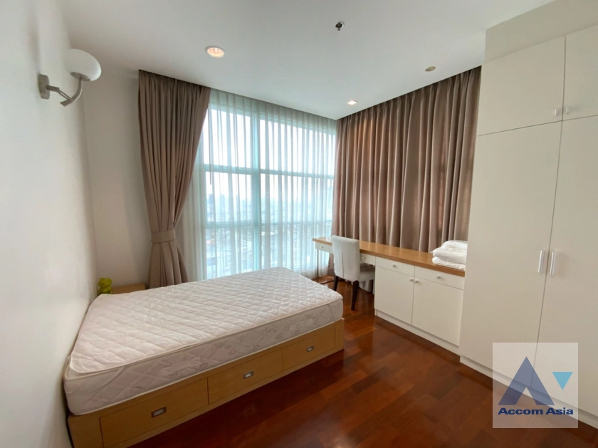 7  3 br Condominium For Rent in Rama 3 ,Bangkok BTS Saphan Taksin at Chatrium Riverside AA40270