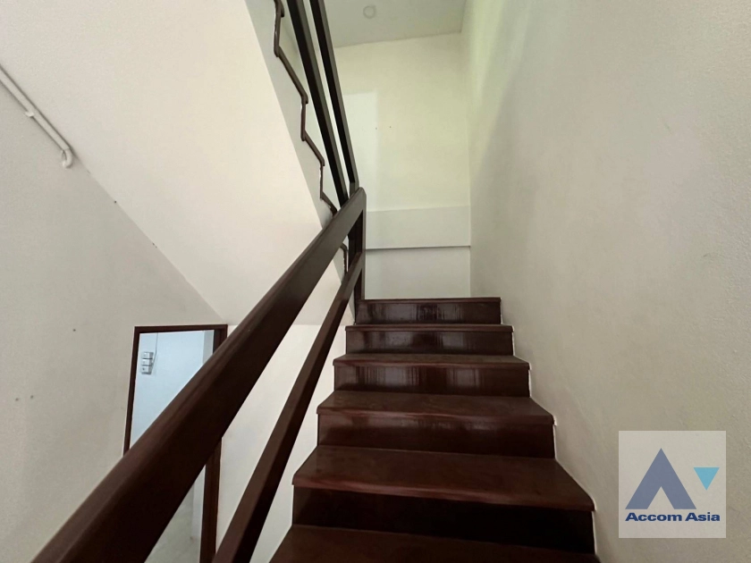 8  3 br Townhouse For Rent in Sukhumvit ,Bangkok BTS Phra khanong at Tara Mansion AA40286