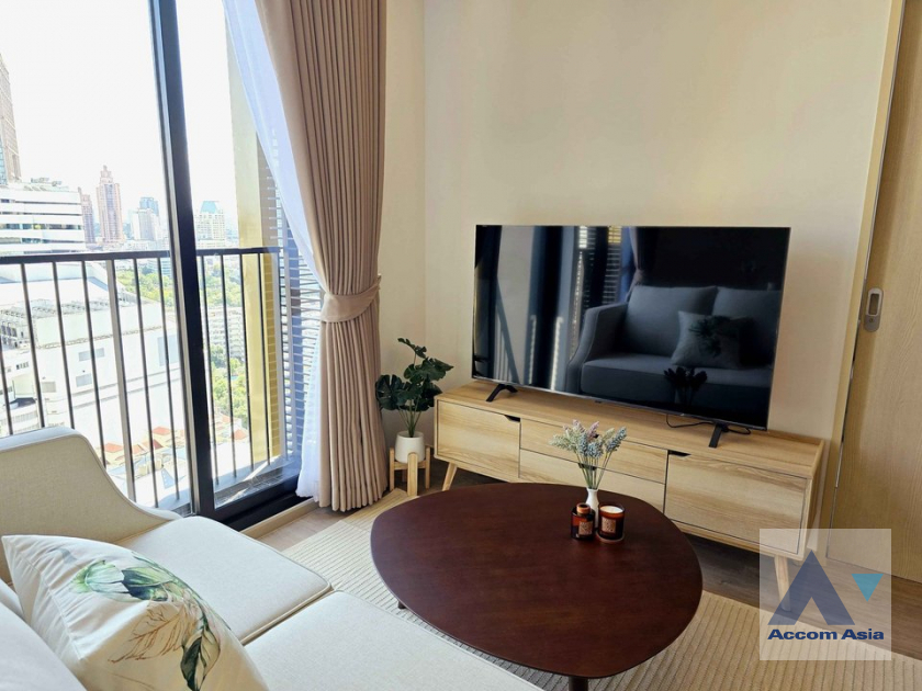  2 Bedrooms  Condominium For Rent in Sukhumvit, Bangkok  near BTS Phrom Phong (AA40305)