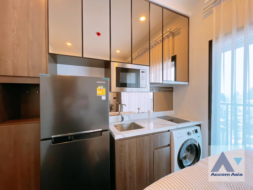  2 Bedrooms  Condominium For Rent in Sukhumvit, Bangkok  near BTS Thong Lo (AA40306)