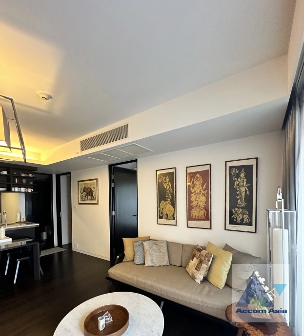  2 Bedrooms  Condominium For Sale in Sukhumvit, Bangkok  near BTS Phrom Phong (AA40344)