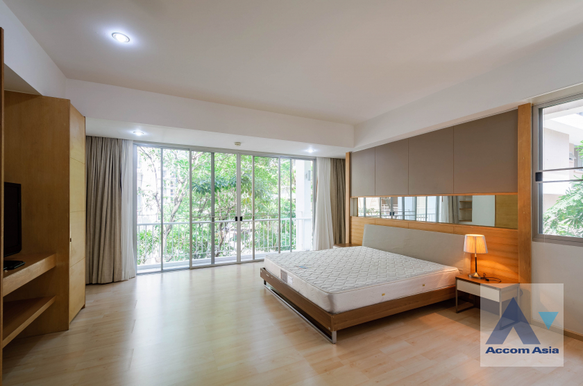 5  3 br Apartment For Rent in Sukhumvit ,Bangkok BTS Asok - MRT Sukhumvit at The Greenery Low rise AA40353