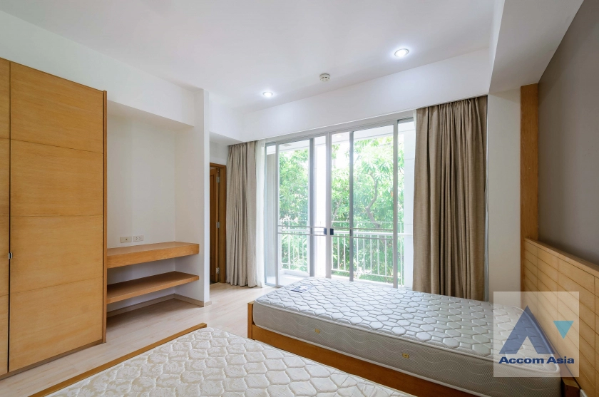 11  3 br Apartment For Rent in Sukhumvit ,Bangkok BTS Asok - MRT Sukhumvit at The Greenery Low rise AA40353