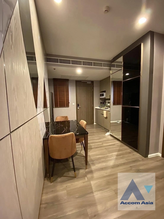  1 Bedroom  Condominium For Rent in Sukhumvit, Bangkok  near BTS Punnawithi (AA40363)