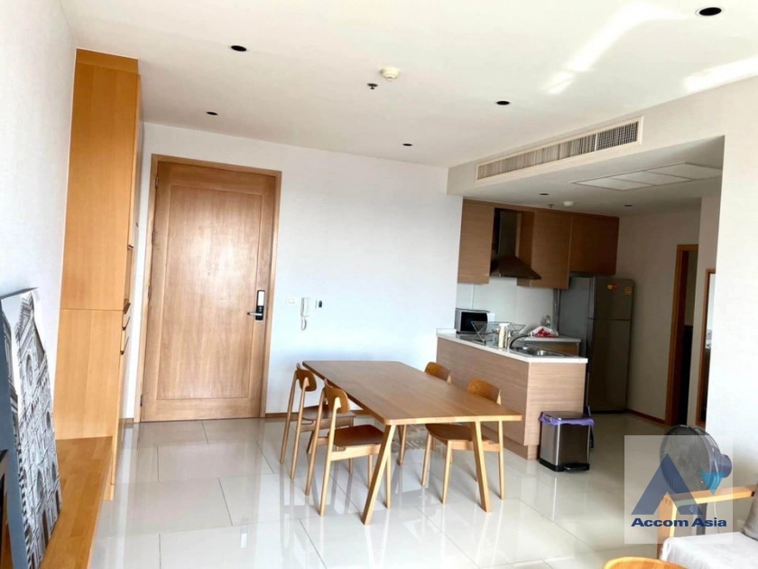  1 Bedroom  Condominium For Rent in Sukhumvit, Bangkok  near BTS Phrom Phong (AA40366)