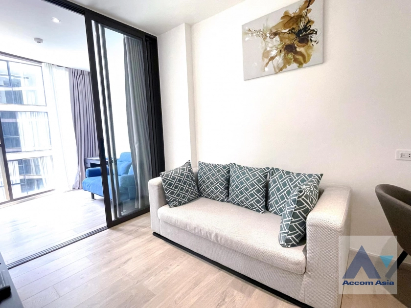  2 Bedrooms  Condominium For Rent in Sukhumvit, Bangkok  near BTS Asok (AA40392)