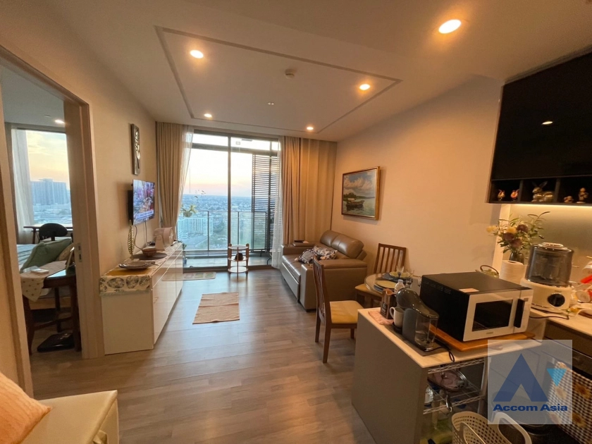 333 Riverside Condominium  1 Bedroom for Sale & Rent   in Phaholyothin Bangkok
