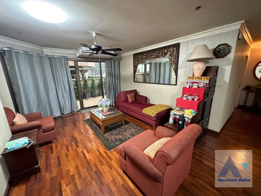  1  2 br Condominium For Rent in Phaholyothin ,Bangkok BTS Ari at Baan Phaholyothin Place AA40396