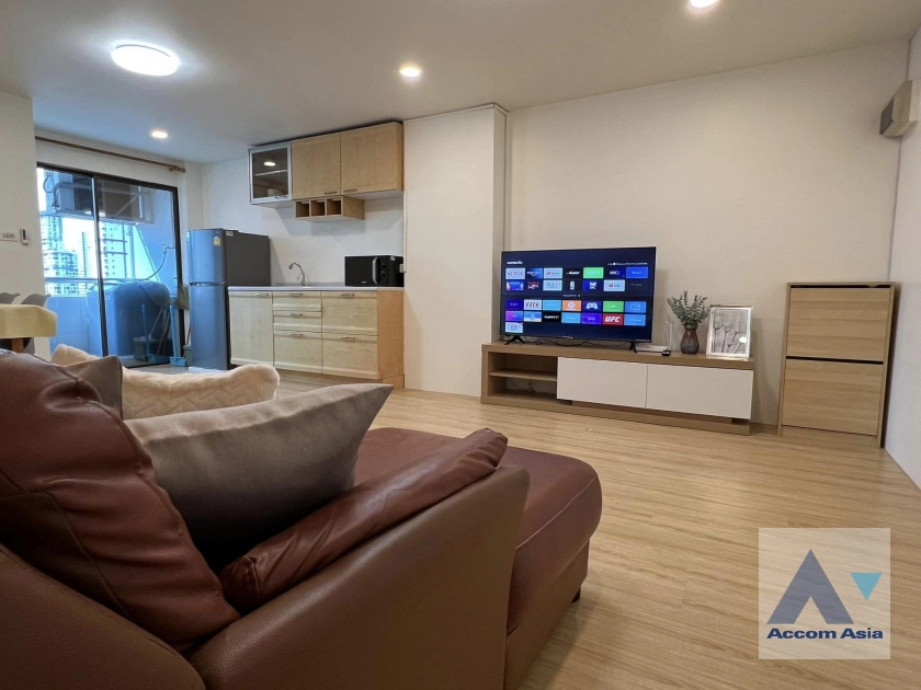  2 Bedrooms  Condominium For Rent in Phaholyothin, Bangkok  near BTS Ratchathewi (AA40414)