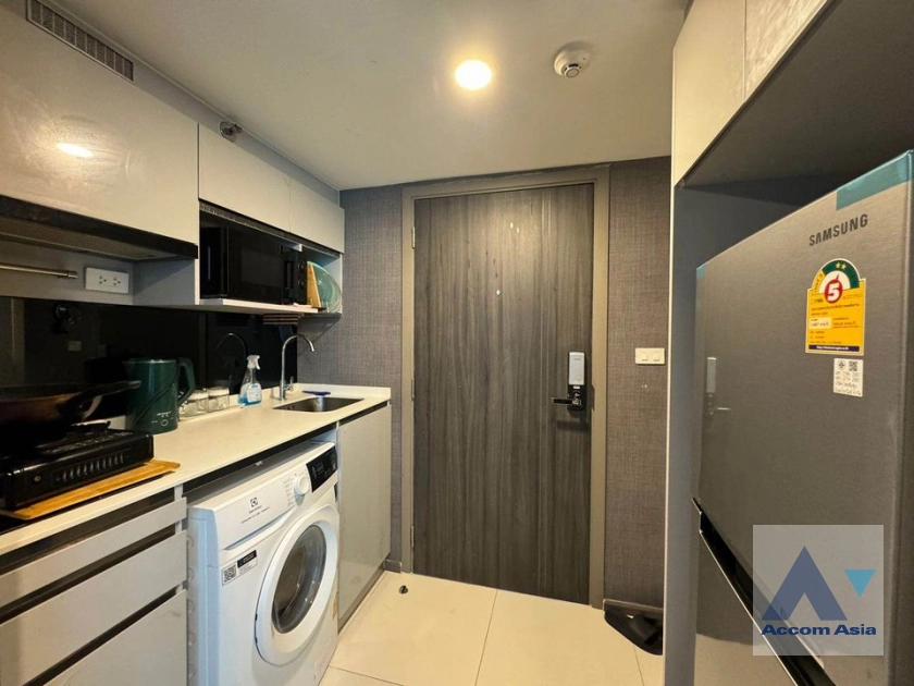 5  2 br Condominium For Rent in Ratchadapisek ,Bangkok MRT Rama 9 at KNIGHTSBRIDGE SPACE – RAMA9 AA40426