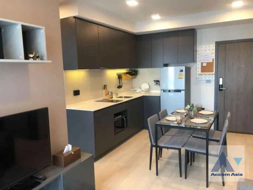  2 Bedrooms  Condominium For Rent in Sukhumvit, Bangkok  near BTS Nana - BTS Asok (AA40428)