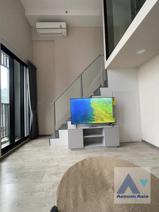 Duplex Condo |  1 Bedroom  Condominium For Rent in Ratchadapisek, Bangkok  (AA40429)