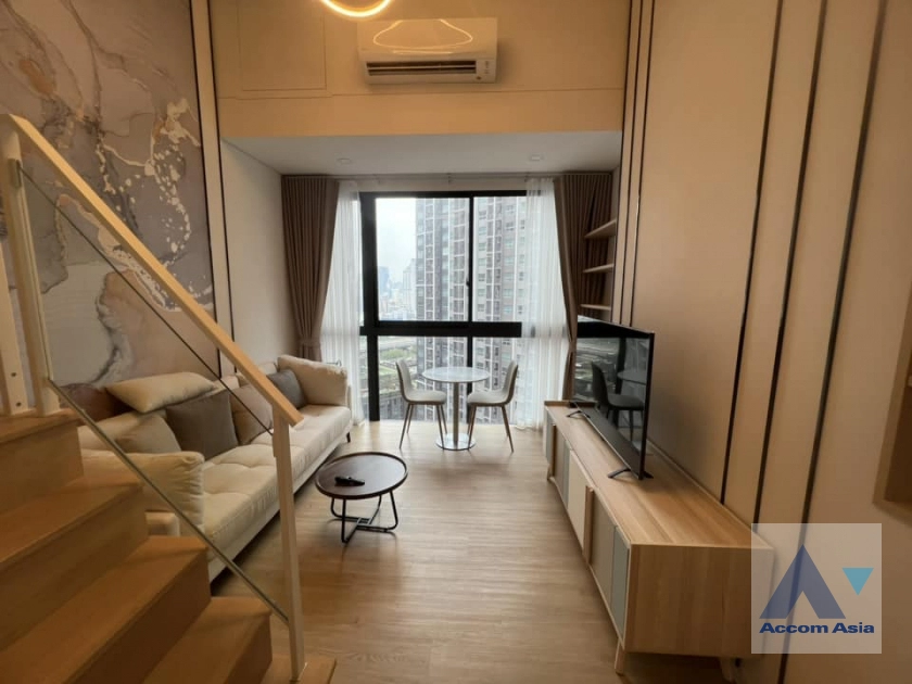 Duplex Condo |  1 Bedroom  Condominium For Rent in Ratchadapisek, Bangkok  near MRT Rama 9 (AA40430)