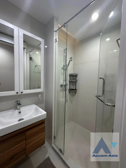 11  2 br Condominium For Rent in Sukhumvit ,Bangkok BTS Nana at 6th Avenue Sukhumvit 15 AA40433