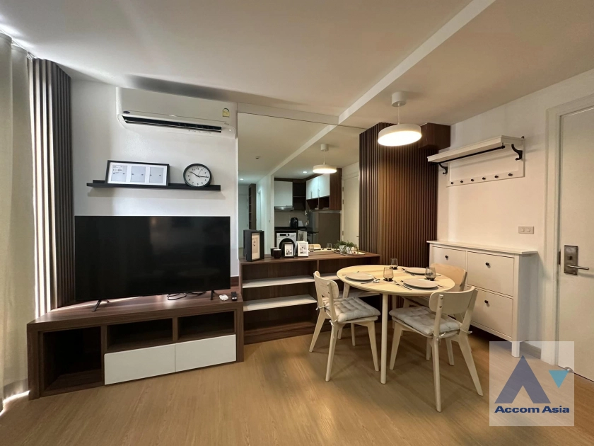  1  2 br Condominium For Rent in Sukhumvit ,Bangkok BTS Nana at 6th Avenue Sukhumvit 15 AA40433