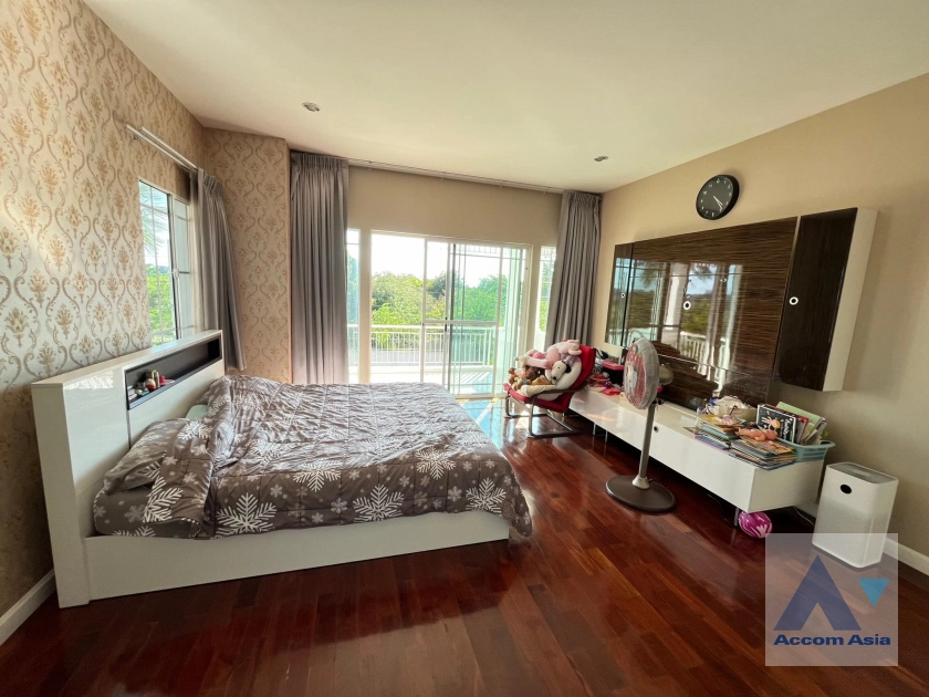 7  5 br House For Sale in Bangna ,Bangkok  at Nantawan Village Srinakarin AA40435