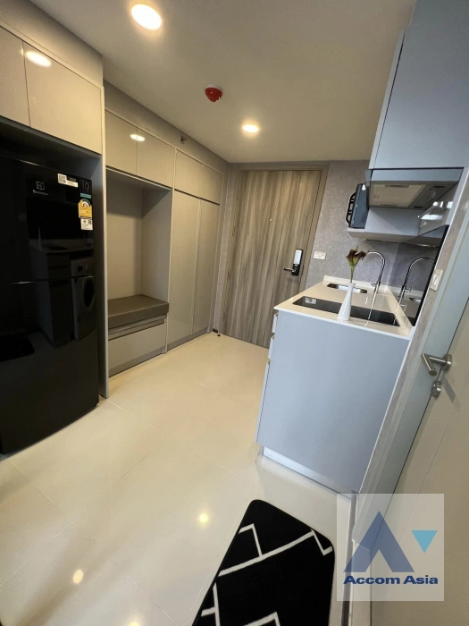 6  1 br Condominium For Rent in Phaholyothin ,Bangkok  at Knightsbridge Space Ratchayothin AA40438