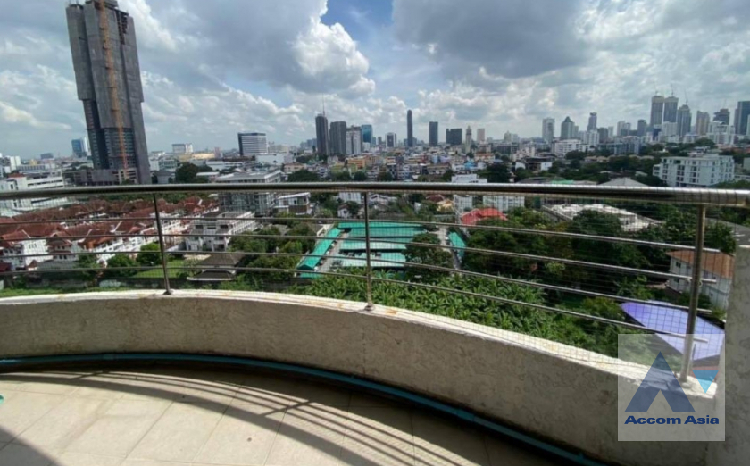 8  2 br Condominium For Sale in Sukhumvit ,Bangkok BTS Phrom Phong at Supalai Place   AA40439