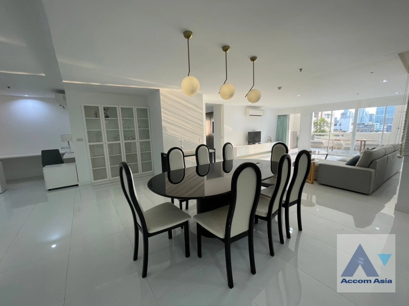 5  2 br Condominium For Sale in Sukhumvit ,Bangkok BTS Nana at Crystal Garden AA40440