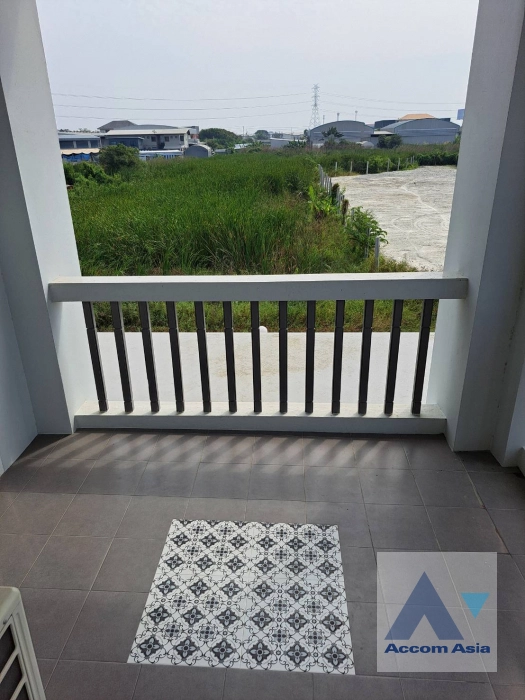 28  4 br House For Rent in pattanakarn ,Bangkok  AA40443