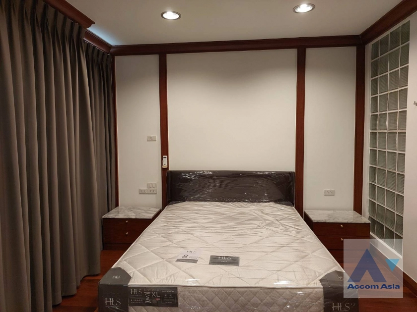 11  3 br Townhouse For Rent in Phaholyothin ,Bangkok  AA40453