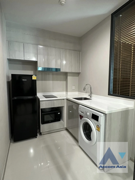  1 Bedroom  Condominium For Rent & Sale in Ploenchit, Bangkok  near BTS Ploenchit (AA40454)