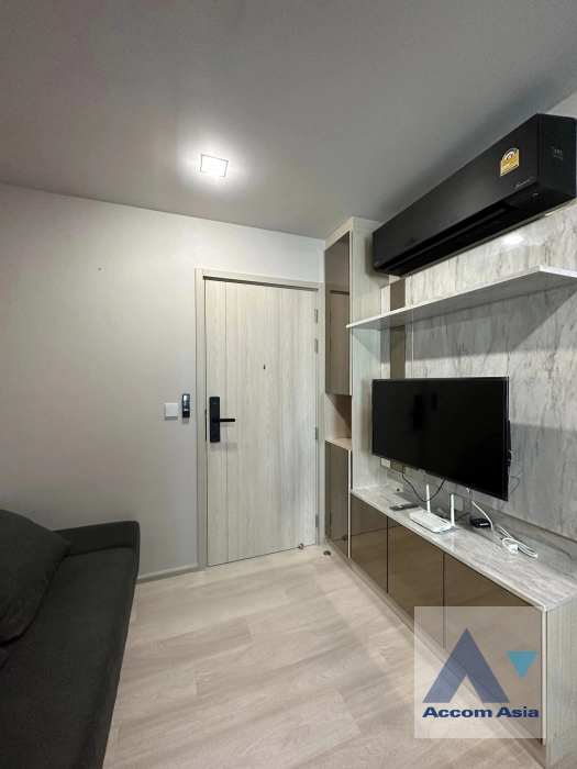  1 Bedroom  Condominium For Rent & Sale in Ploenchit, Bangkok  near BTS Ploenchit (AA40454)