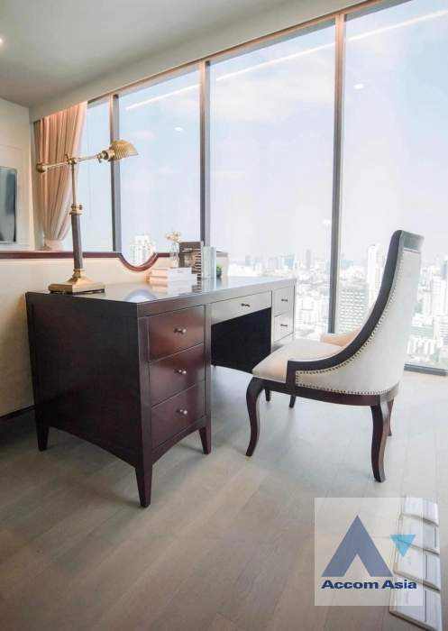 Penthouse |  3 Bedrooms  Condominium For Rent in Sukhumvit, Bangkok  near BTS Asok - MRT Sukhumvit (AA40456)