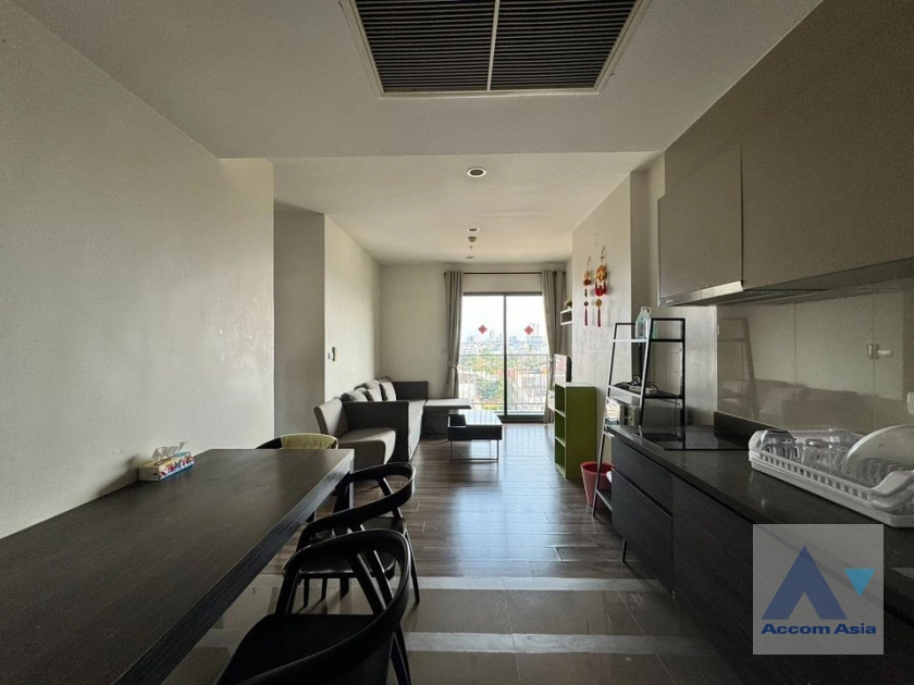 Fully Furnished |  2 Bedrooms  Condominium For Rent in Dusit, Bangkok  near BTS Wongwian Yai (AA40468)