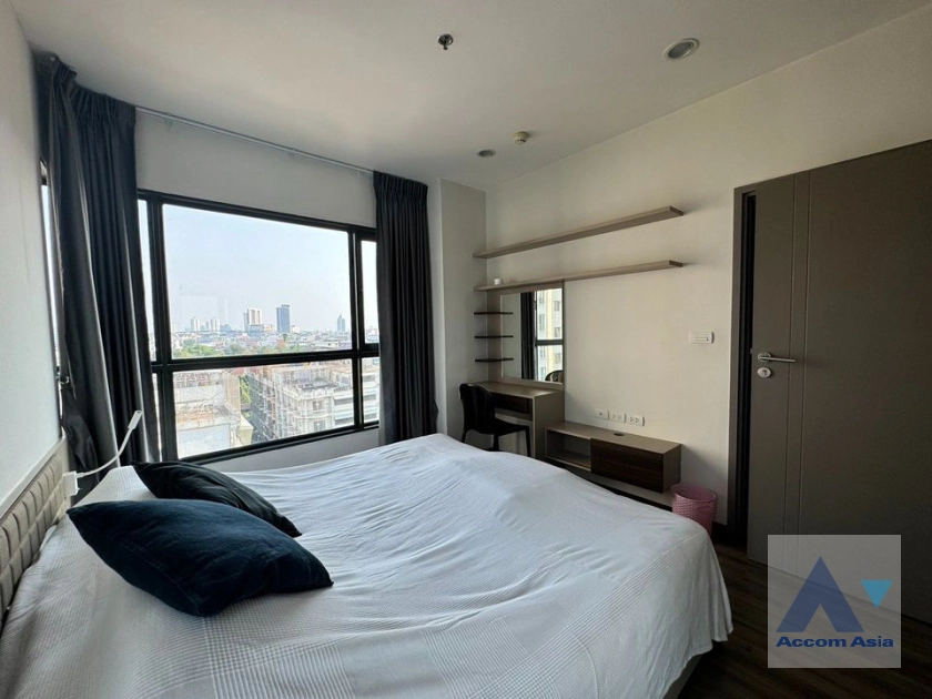 5  2 br Condominium For Rent in Dusit ,Bangkok BTS Wongwian Yai at Teal Sathorn Taksin   AA40468