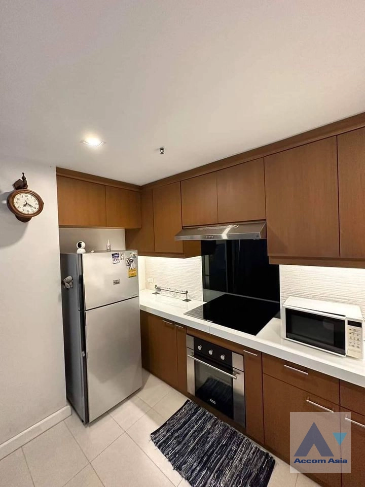 4  1 br Condominium For Rent in Silom ,Bangkok BTS Sala Daeng - MRT Silom at Silom Park View AA40472