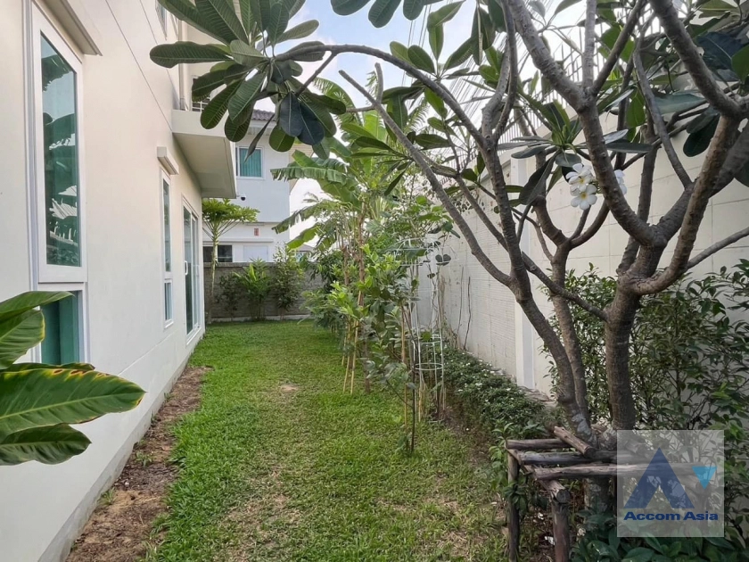 19  3 br House For Sale in Petchkasem ,Bangkok  at Supalai Park Ville Rama 2-Thakham AA40474