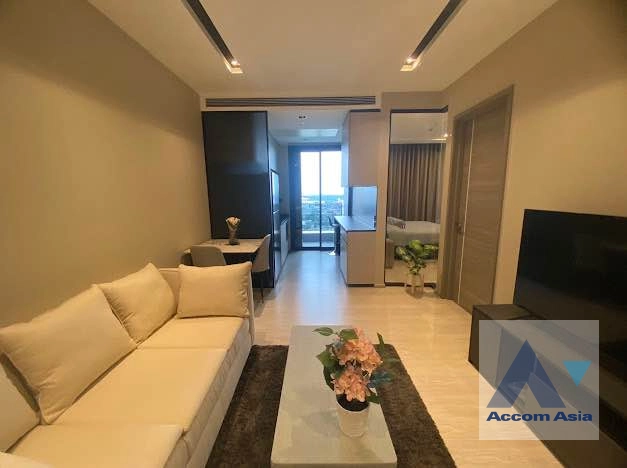  1 Bedroom  Condominium For Rent in Sukhumvit, Bangkok  near BTS Thong Lo (AA40483)