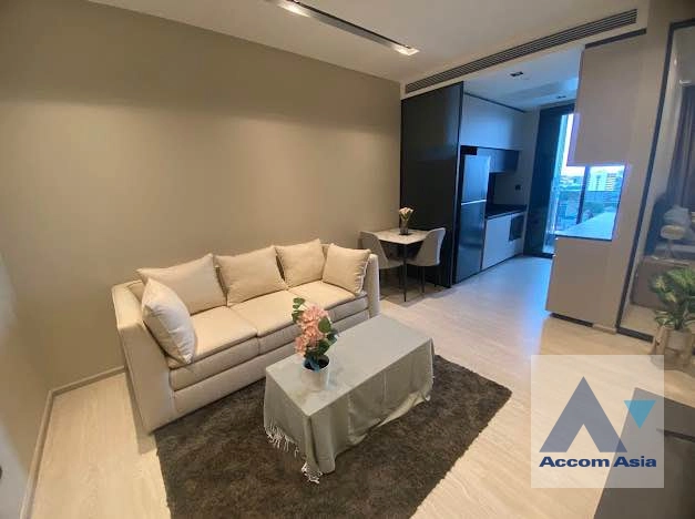  1 Bedroom  Condominium For Rent in Sukhumvit, Bangkok  near BTS Thong Lo (AA40483)