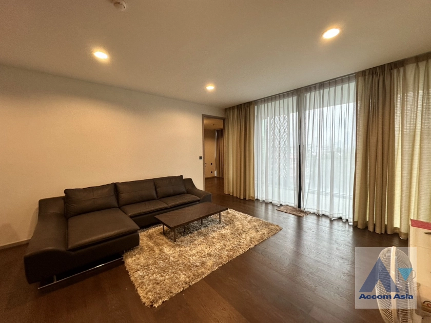 4  2 br Condominium For Sale in Sathorn ,Bangkok BTS Chong Nonsi - BRT Thanon Chan at Issara Collection Sathorn AA40522